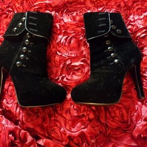 Women's ankle boots